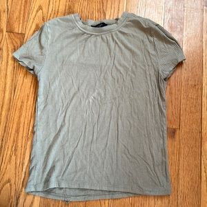 Forever 21 green crop top